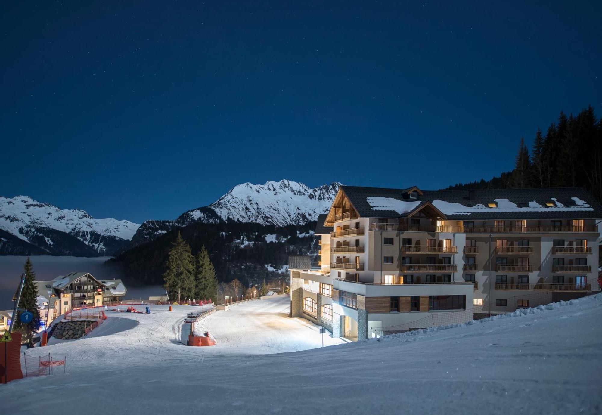 Villages Clubs Du Soleil - Oz En Oisans Oz Exterior photo